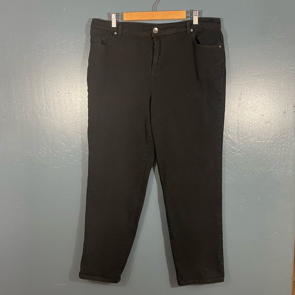 Style & Co. Women’s Black Skinny Natural Fit Jeans Size 16